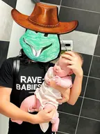 baby character:k00pkidd meta:ai_generated // 384x512 // 447KB