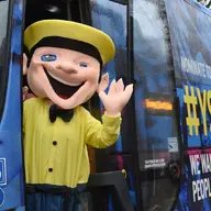 character:sid_megabus megabus // 894x894 // 1.4MB