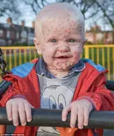 baby // 570x680 // 648KB